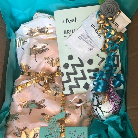 ⭐️ RARE ⭐️ UNIQUE ⭐️ Vintage Cat Dog AJC Earrings - Picture 7 of 8